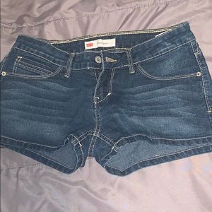 LEVIS shorts